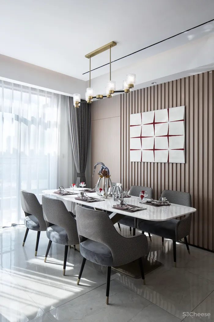 【香港方黄集团新作 】静谧无忧桃花源vs烈艳蓝金Dior