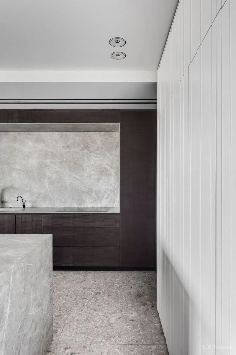 215㎡极简大平层，大美！