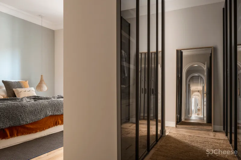 Room Studio 巴黎高雅设计