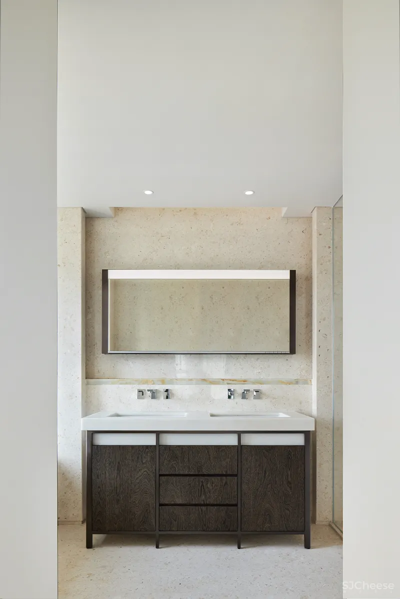 鸿艺源 深圳万科臻湾汇 310m² 大平层,触动心灵深处的艺术共鸣