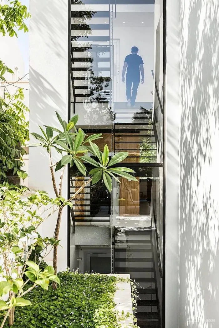 以色列的极简主义黑白美学 Raz Melamed新作