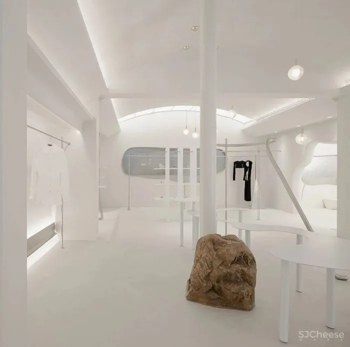 上海W0311买手店，柔性与刚性的融合