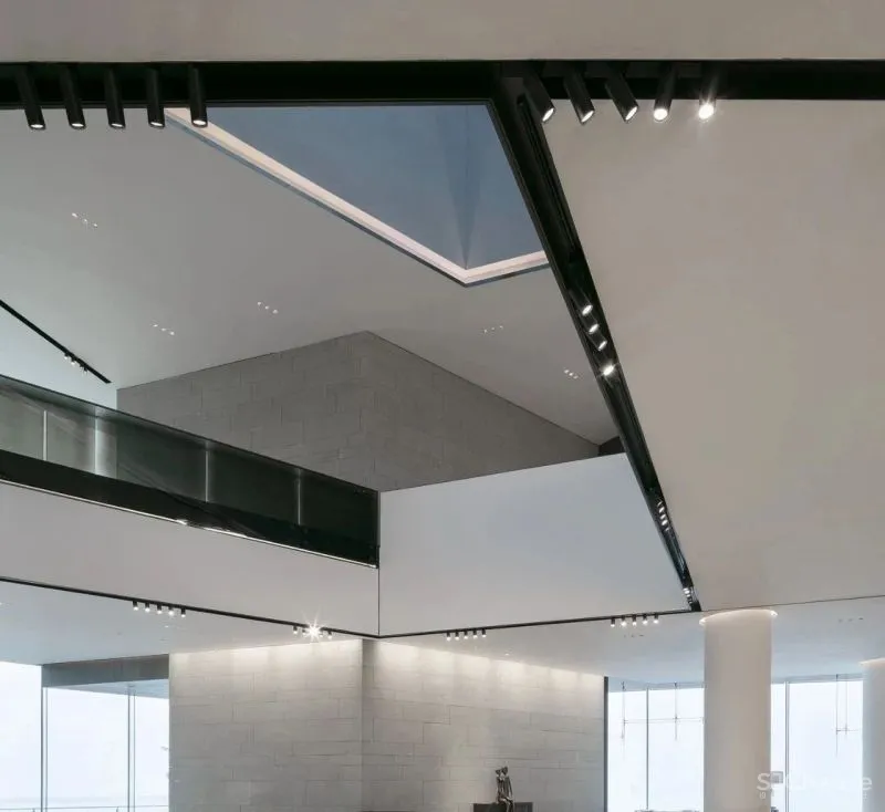 翘首眺江汉,低头见彩虹 DIA丹健国际