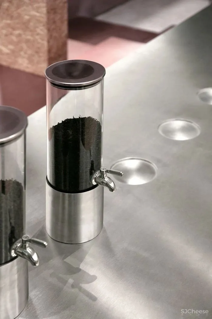 Cosmetea品牌店—山间漂浮的茶室 奈时设计