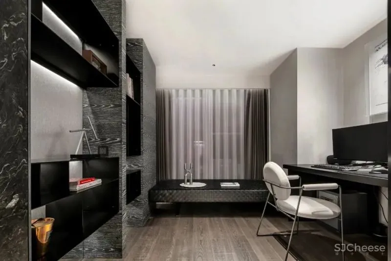 遁入时光之外 刘荣禄国际