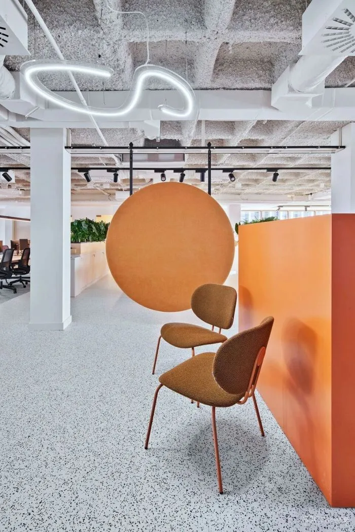 办公区的色彩艺术