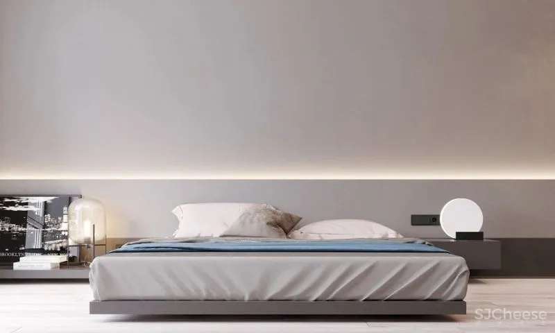 Decorative Vs Minimalist