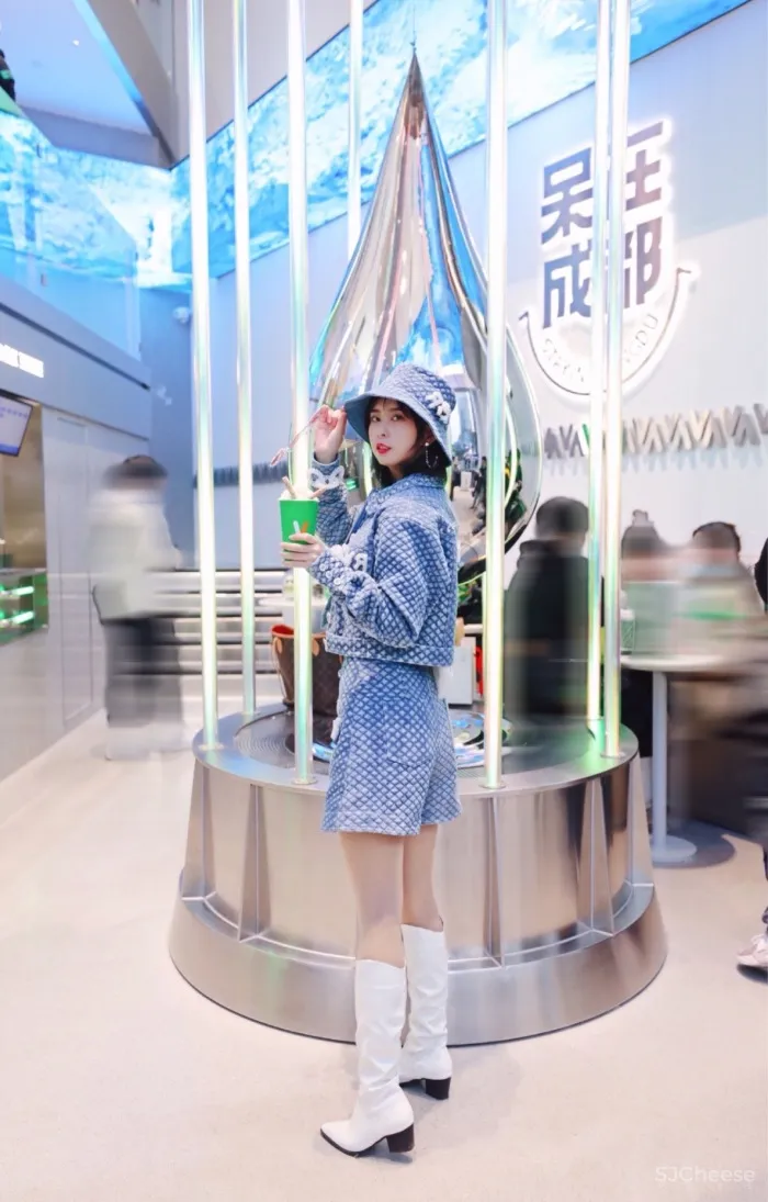 季意设计：天然呆 · NATURALV