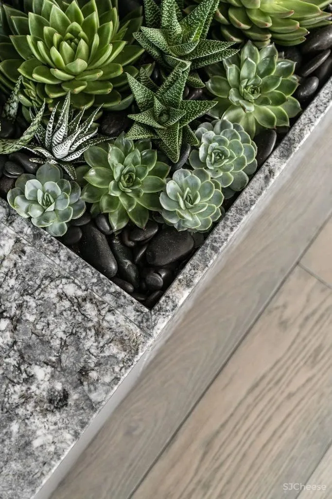 115㎡高级灰 原木风,让简约更有格调!