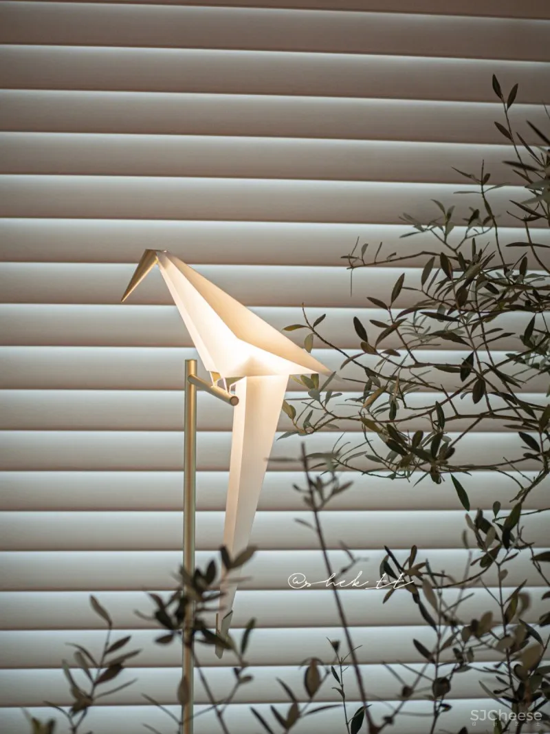 温暖初春 奶油色的家