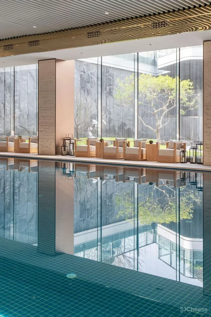 展 小 宁 苏州 500m² 极简大宅,治愈的家!