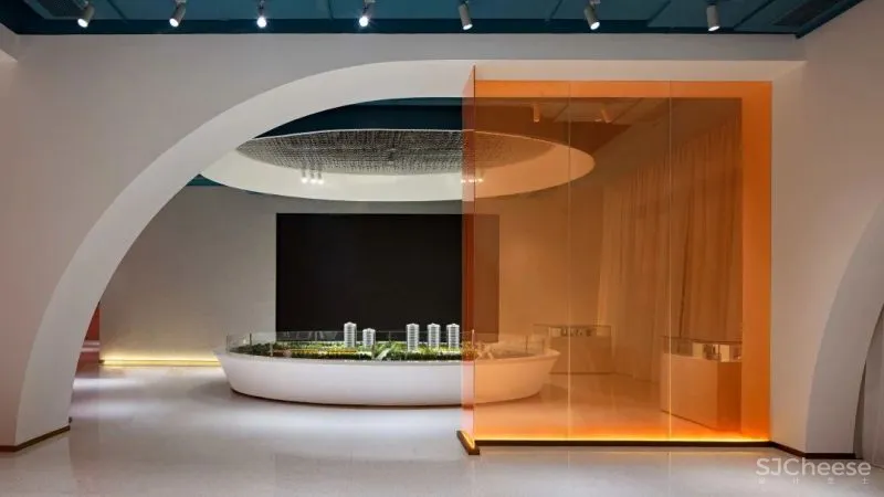 旭辉:以“色”互动的实验性体验馆 矩阵纵横