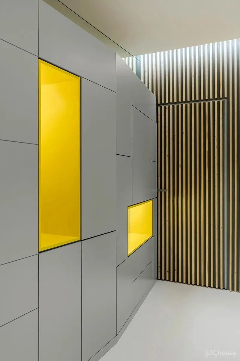 70㎡女生单身公寓，白色至上，前卫时尚