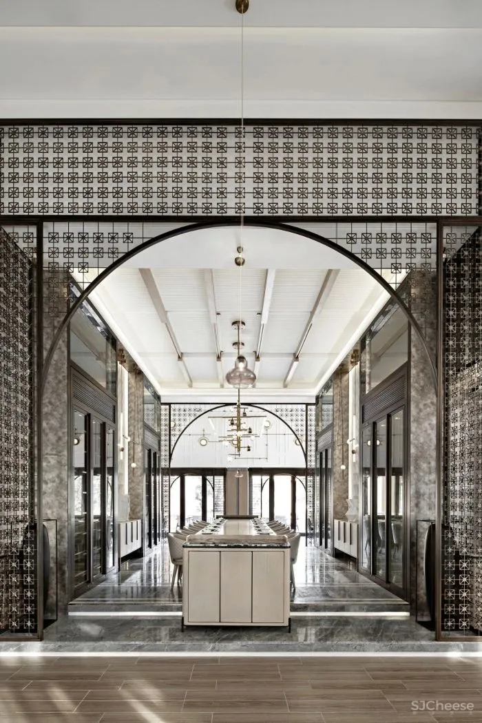 SSD新作:现实如山,而你浪漫如云