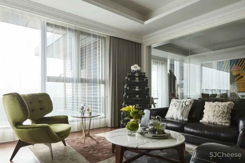 一半空间、一半艺术,这个360m²充满复古腔调