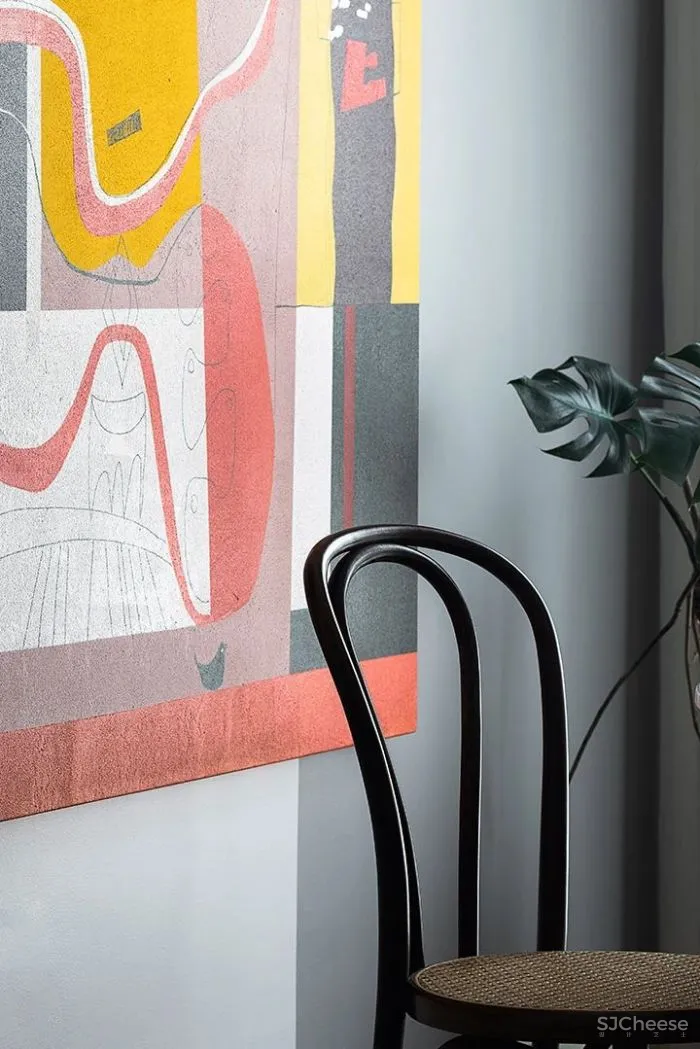 北欧中古,用色彩和潮玩的情绪,唤醒对生活的感知 颜青软装