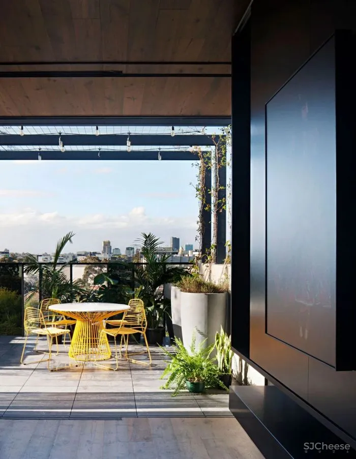 国际一线女设计师作品Mixed Use House