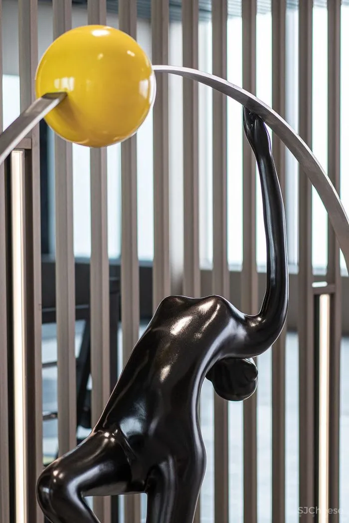 奥迅设计 艺术与场景共舞 佛山方直珑湖湾售楼部