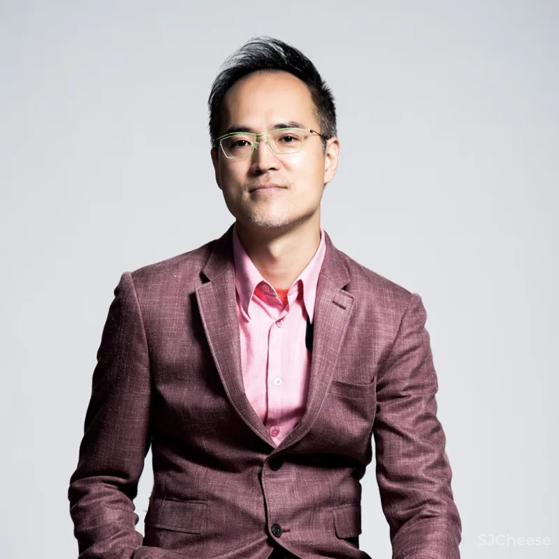 遁入时光之外 刘荣禄国际