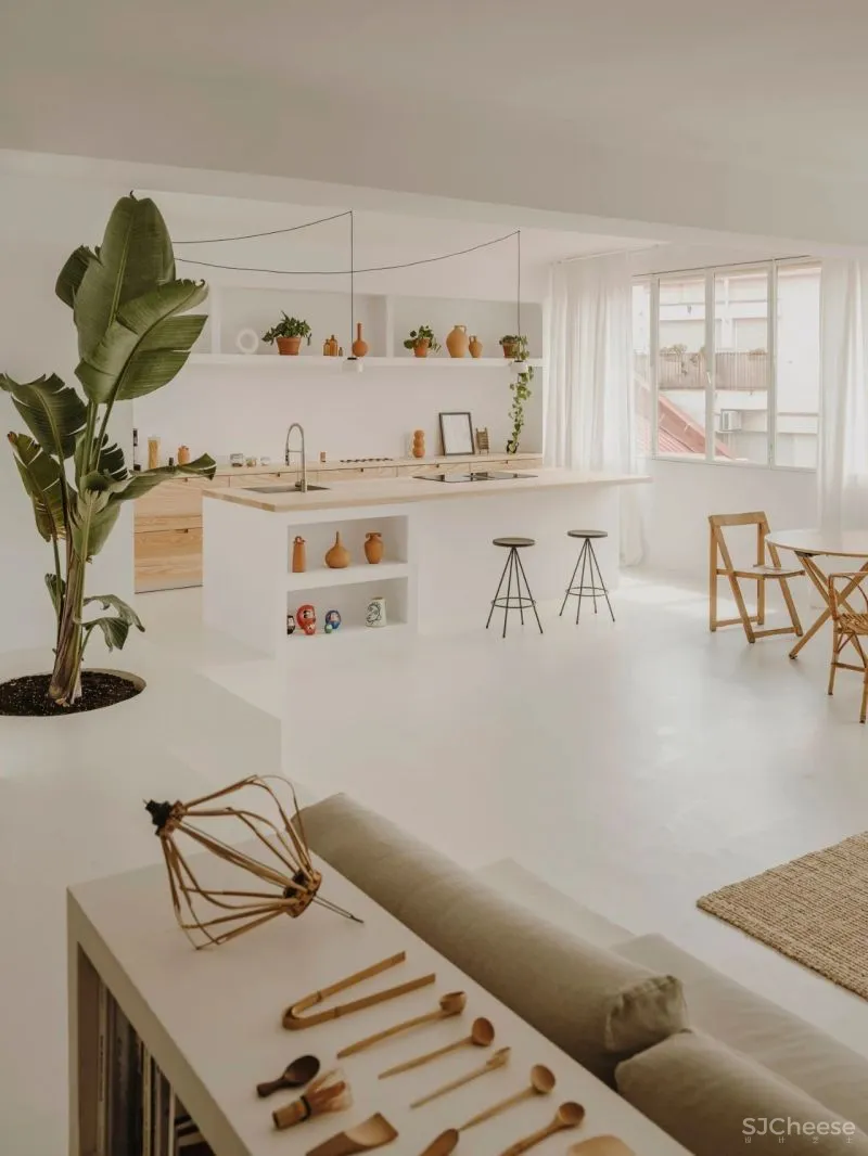 ISERN SERRA - CERAMIST VALERIA VASI.