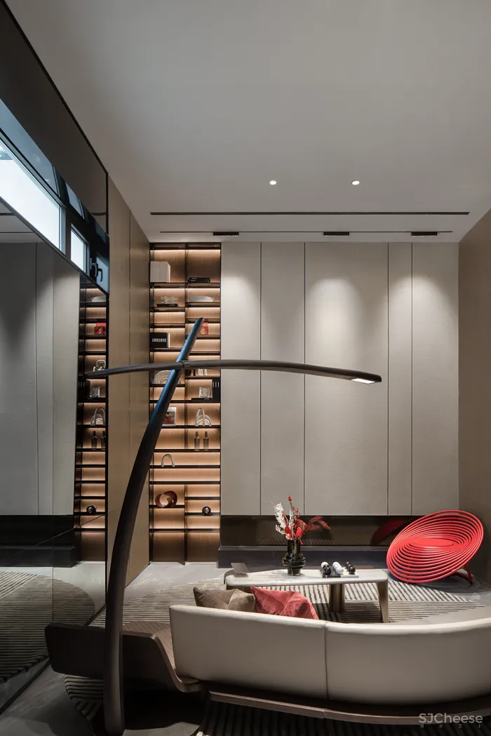 元禾大千:经典色彩搭配,红与黑的灵魂对白!