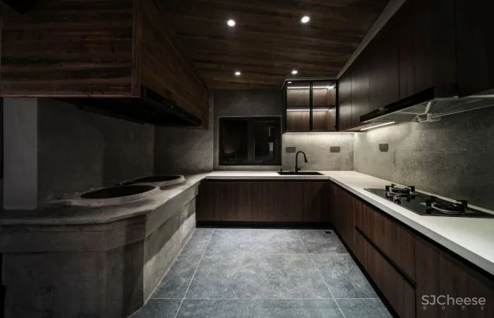 他花数百万修复明代老宅，只为回到500年前的生活