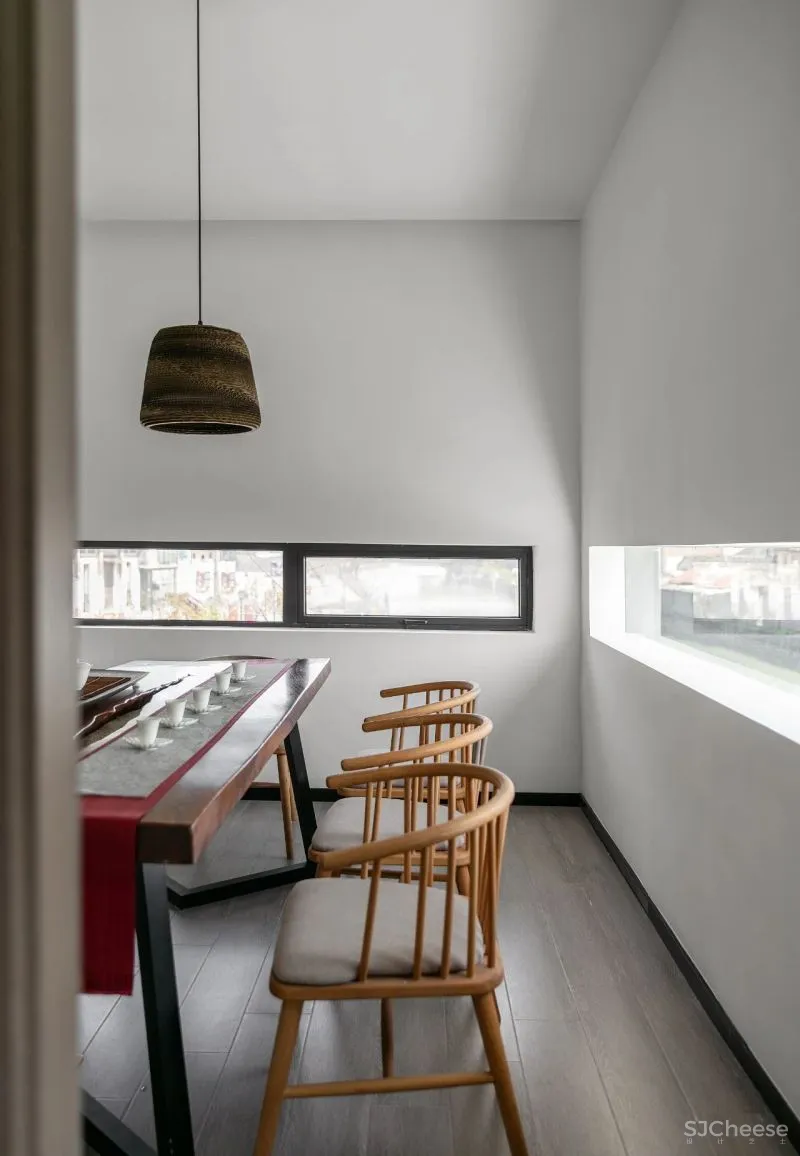 淀川建筑事务所 × 云间粮仓:漂浮在河边的茶室