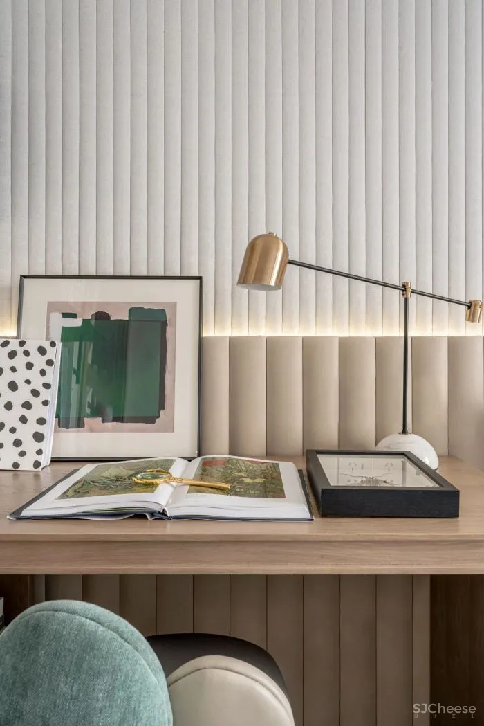 奥迅设计 · 奥妙陈设:荷塘月色 肇庆方直亚汀公馆样板间 A户型