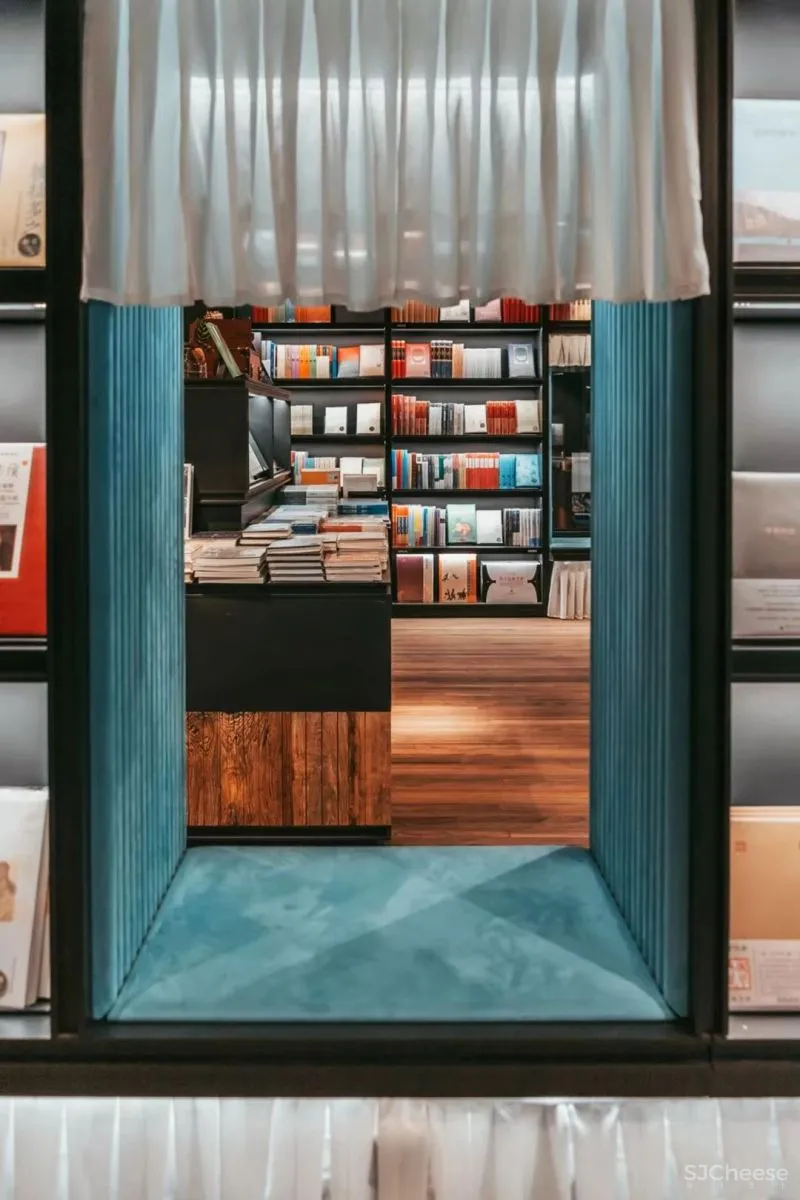 吕永中:朵云书院·戏剧店