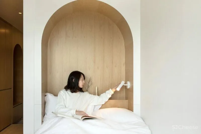 Ian Lee丨极简主义的木色温情