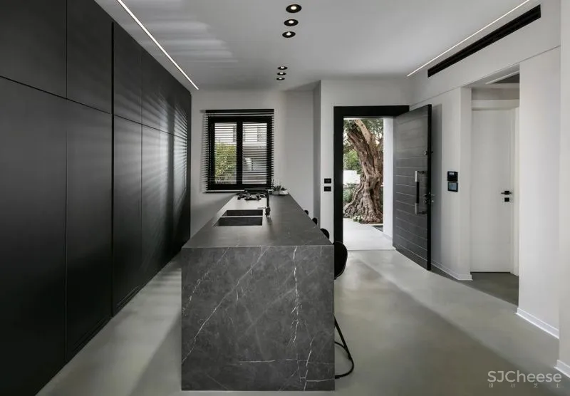 高级黑,无处不在!