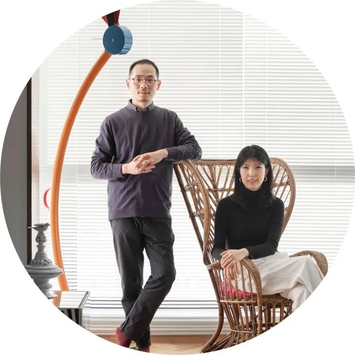 大面积浓郁红装进110m²的家,居然能清新