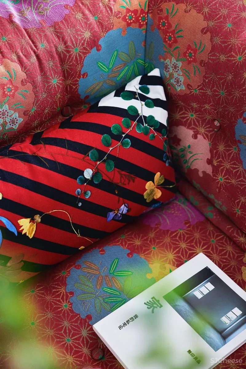 鸿艺源 深圳万科臻湾汇 310m² 大平层,触动心灵深处的艺术共鸣