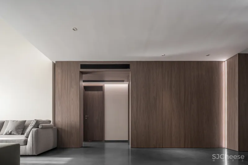 集见设计 × 私宅:坡屋顶的扩展形式