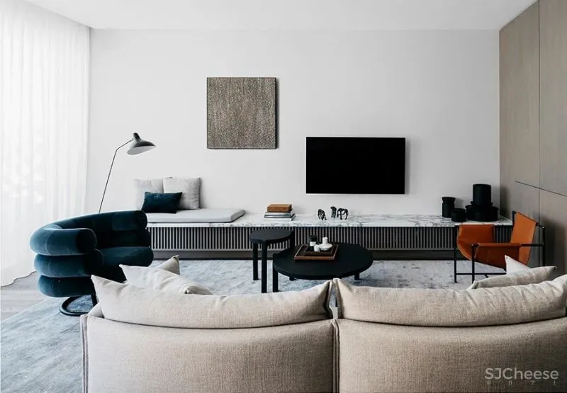 海滨别墅改造,传统与现代的色彩碰撞!