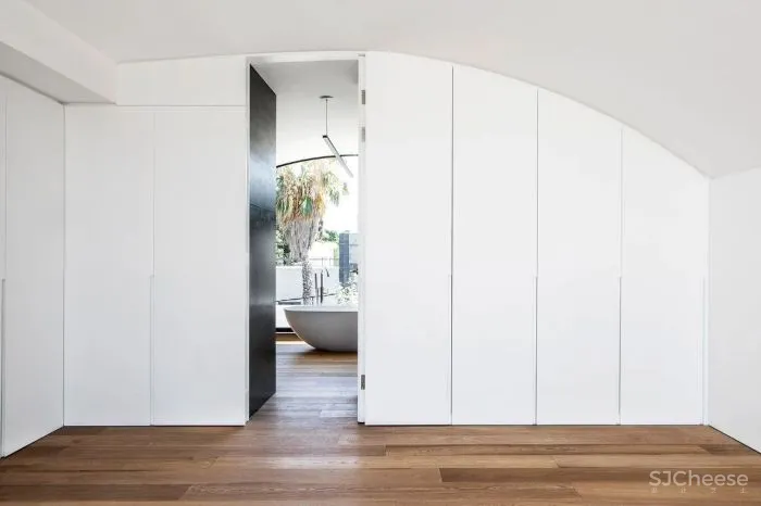 以色列的极简主义黑白美学 Raz Melamed新作