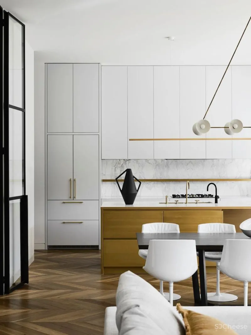 看惯了金碧辉煌的豪宅,怀念这种朴素的简约风