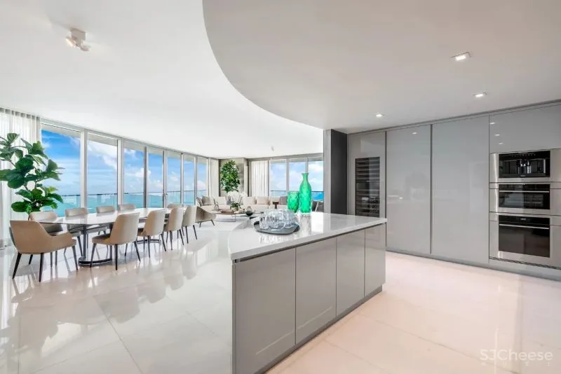 阿玛尼设计的豪宅,200㎡售价仅800万,网友:比二线城市还便宜!