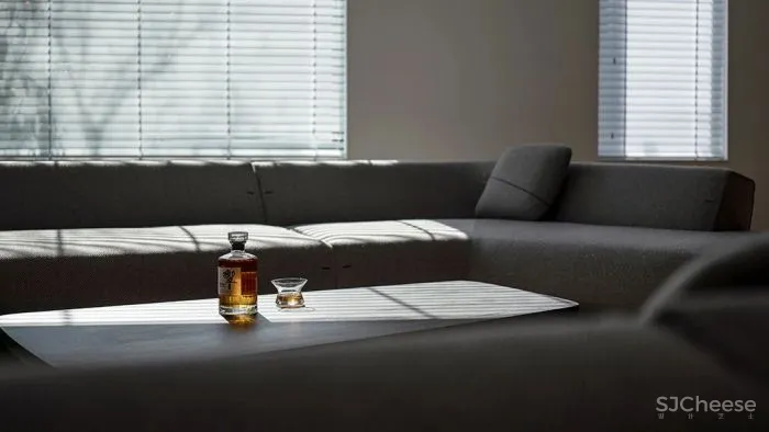 展 小 宁 苏州 500m² 极简大宅,治愈的家!