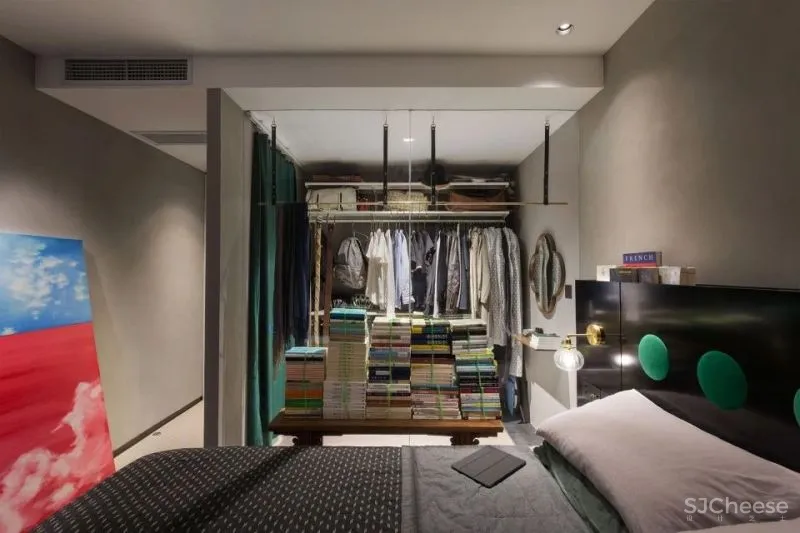 新作 “老破小”中的家庭剧院，上海 寻长设计