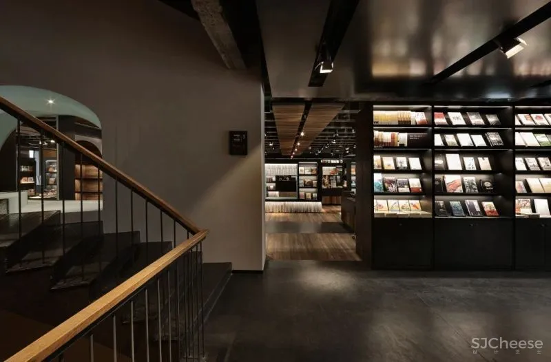 吕永中:朵云书院·戏剧店