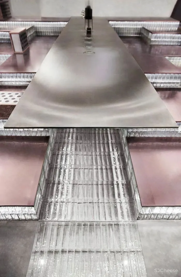 Cosmetea品牌店—山间漂浮的茶室 奈时设计