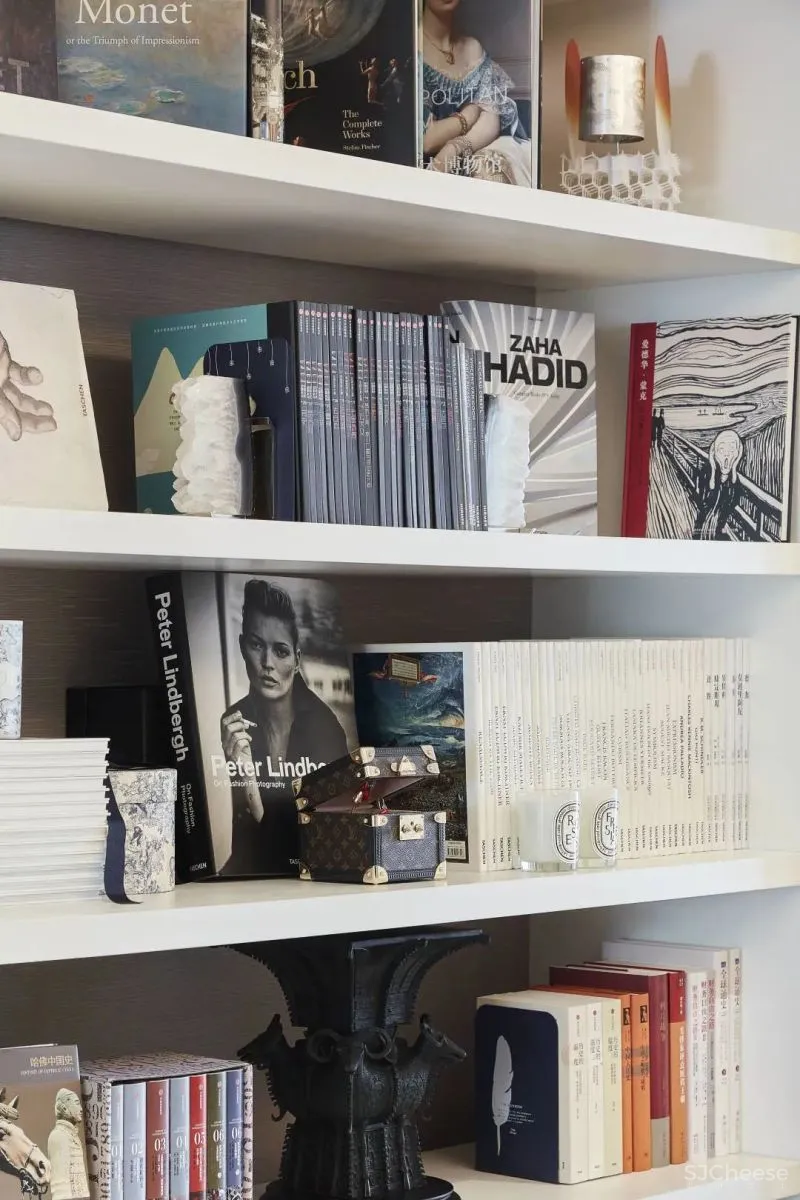 一半空间、一半艺术,这个360m²充满复古腔调