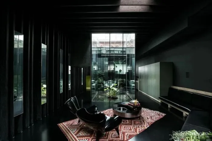 一套房子只有一扇窗？17年前的豪宅，竟卖出5700万高价，多亏了这设计！