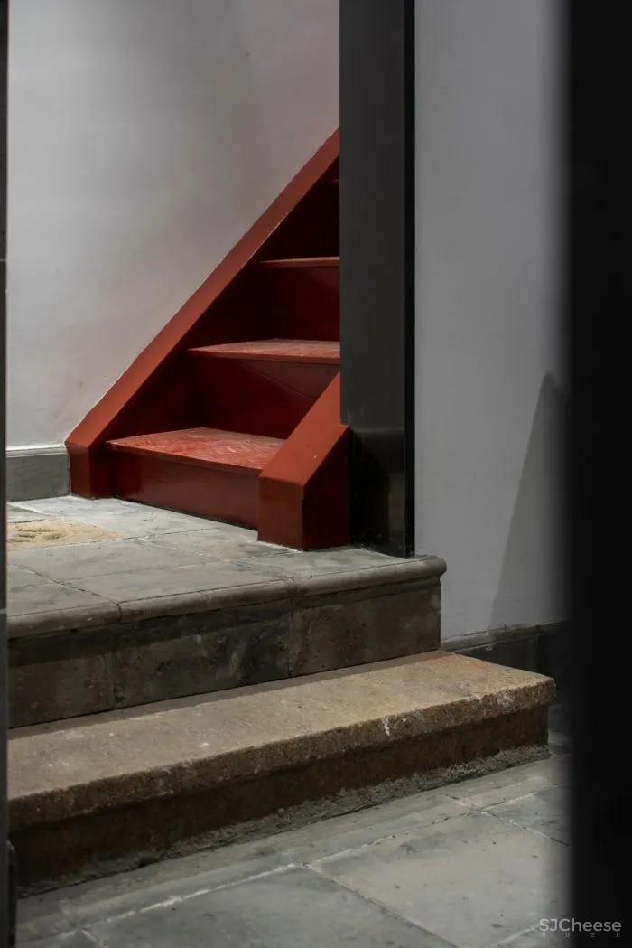 他花数百万修复明代老宅，只为回到500年前的生活