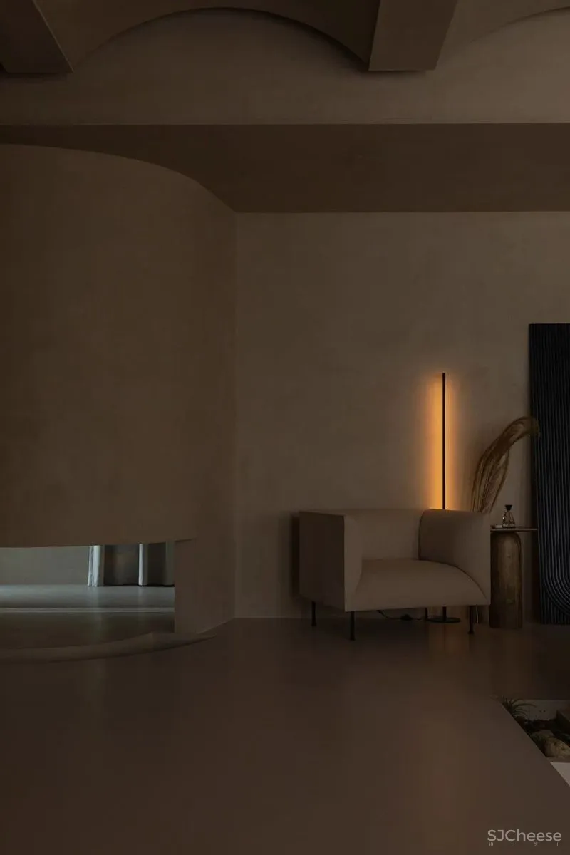 “森桉渡SPA”——桉而木润，玉韫石而山辉。