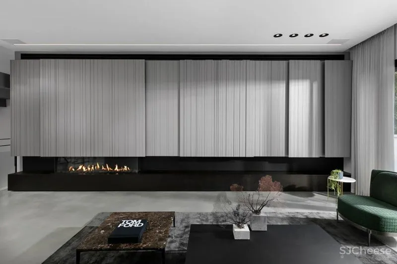 高级黑,无处不在!