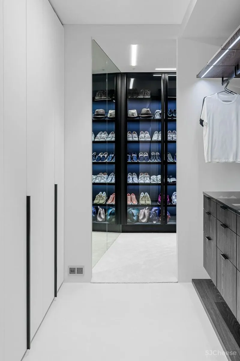 320㎡天然色系，与大海的颜色产生共鸣和交融