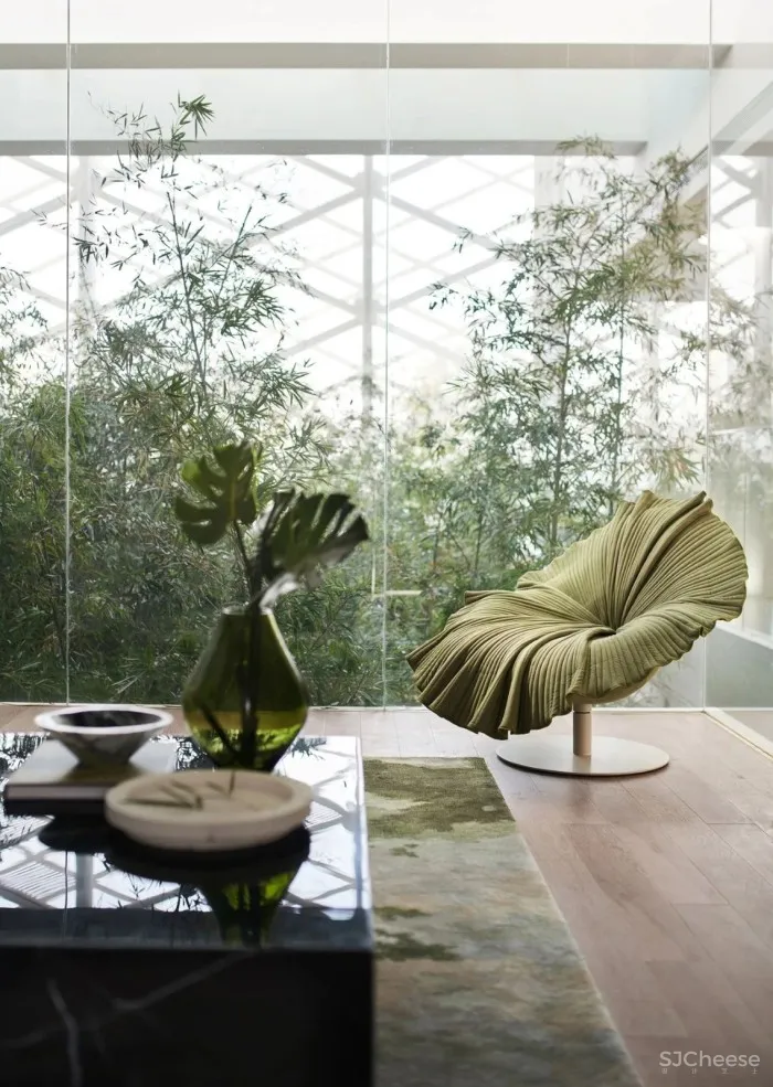 布鲁盟新作 丨折衷主义与艺术共鸣