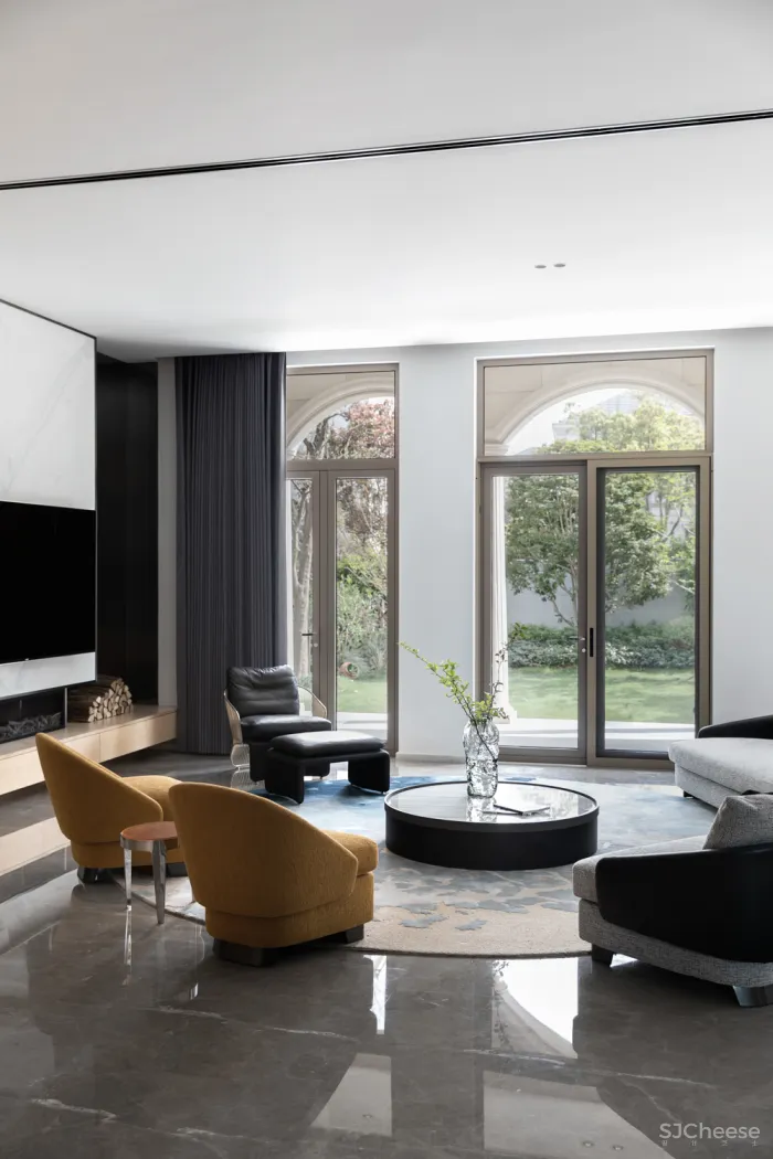 800㎡极简别墅设计，于繁华处，静赏空之境界！